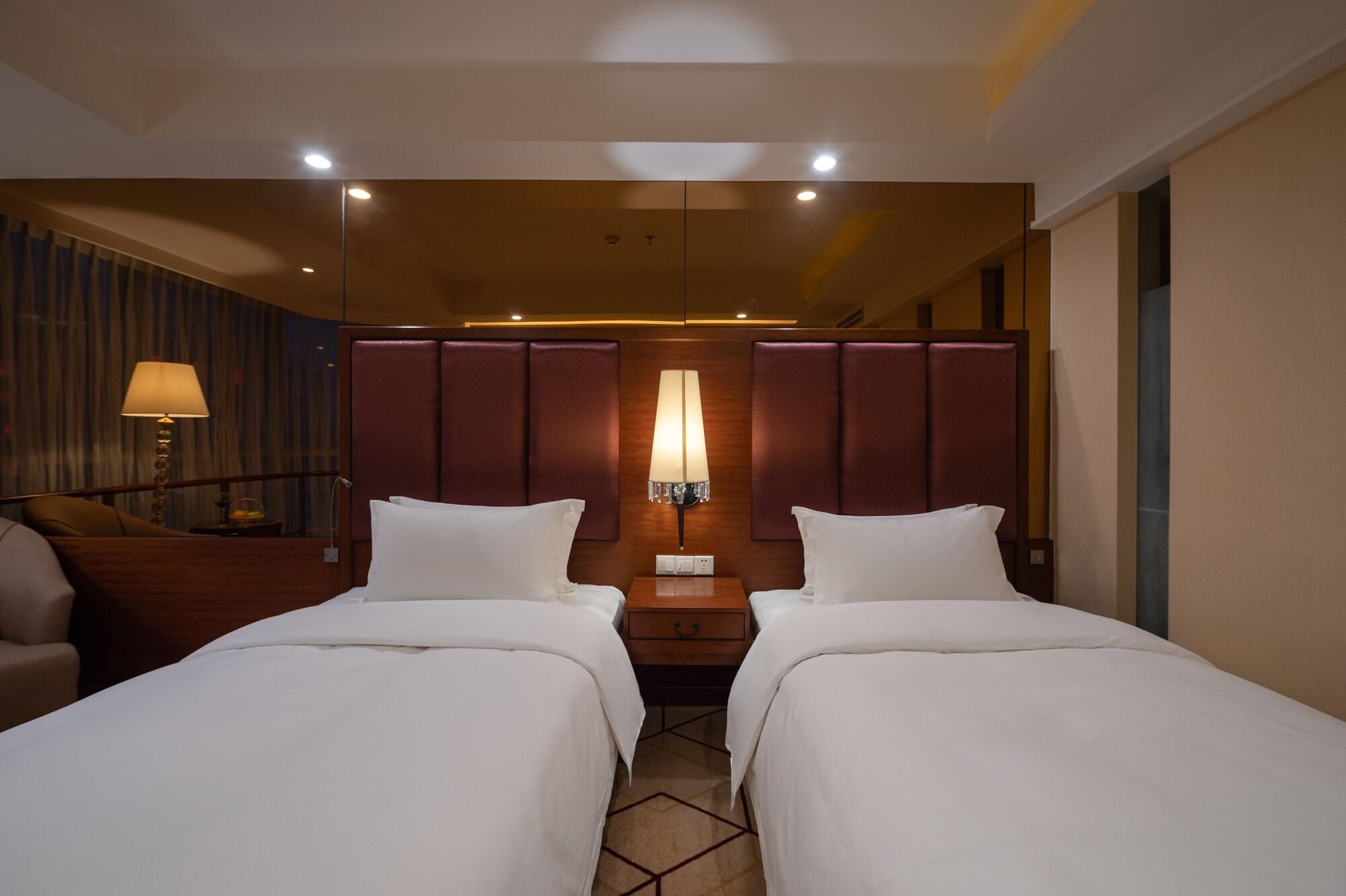 Chengdu Tianfu Sunshine Hotel Exterior photo
